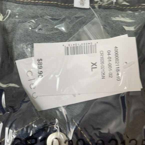 Denim Button Front Dress. (1000) - Picture 5 of 6